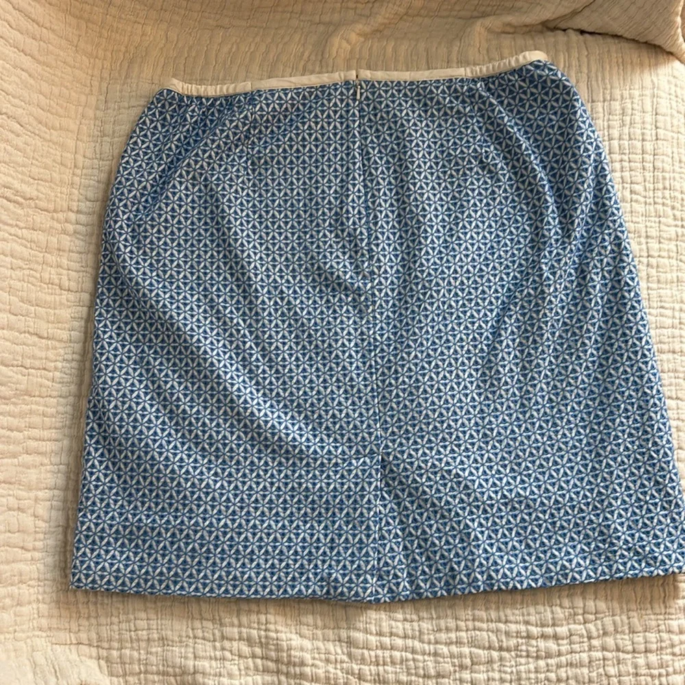 Talbots Blue and White Eyelet Pencil Skirt in Size 20W - Picture 2 of 8